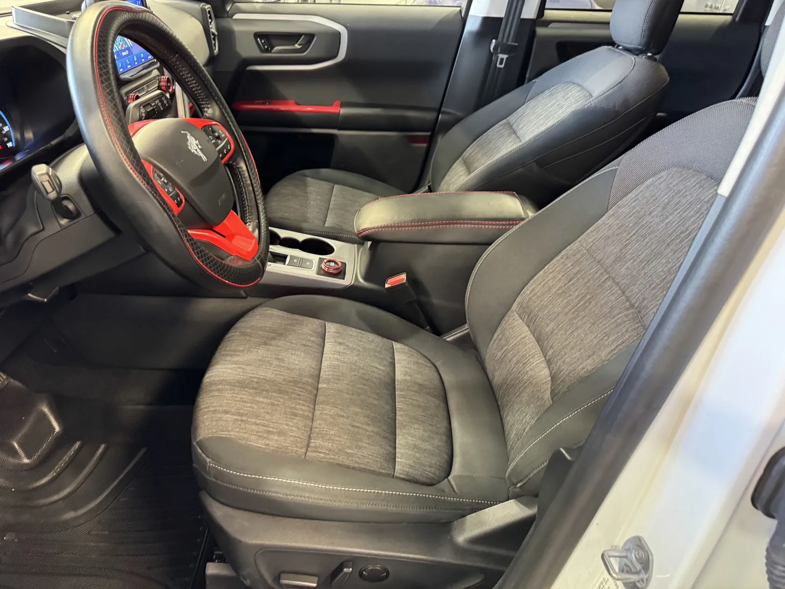 Ford Bronco Sport photo 12