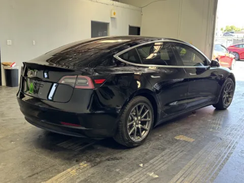 More photos of 2018 Tesla Model 3 at Premium Autos - Norco, CA