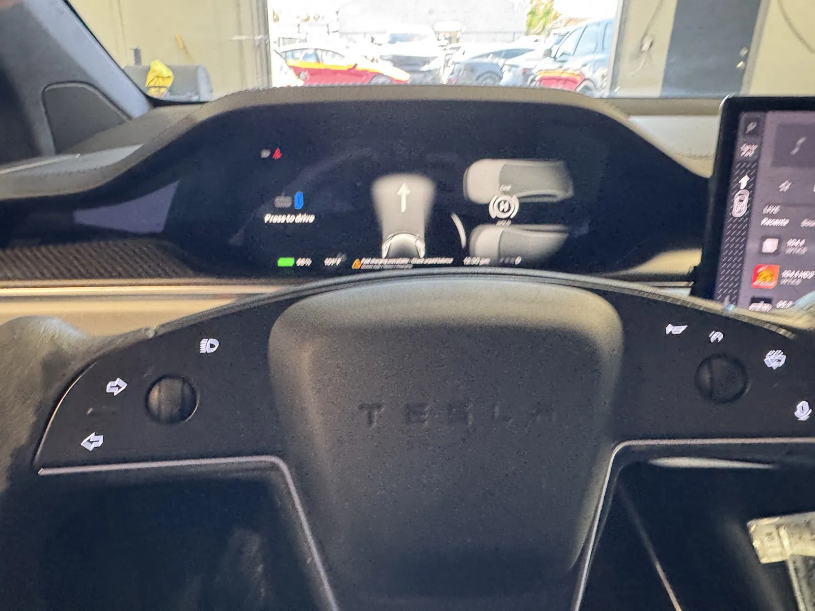 Tesla Model X photo 19