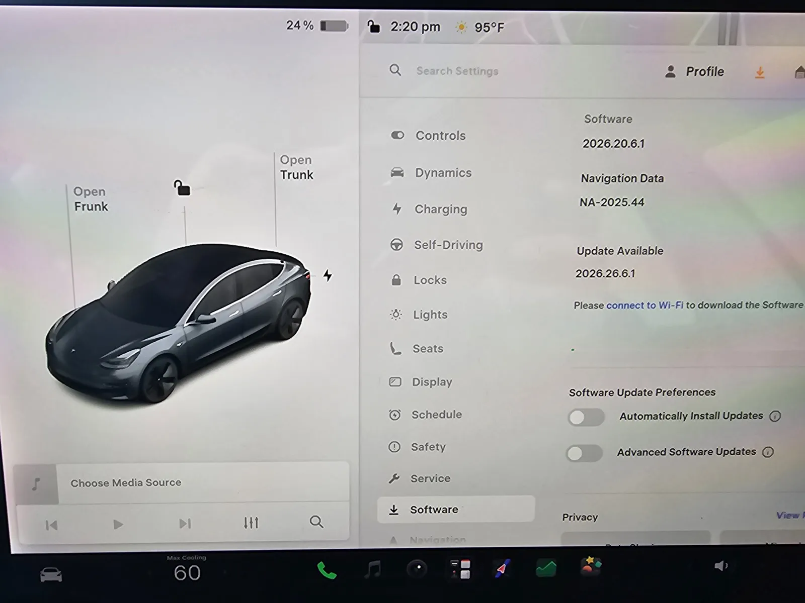 Tesla Model 3 photo 18
