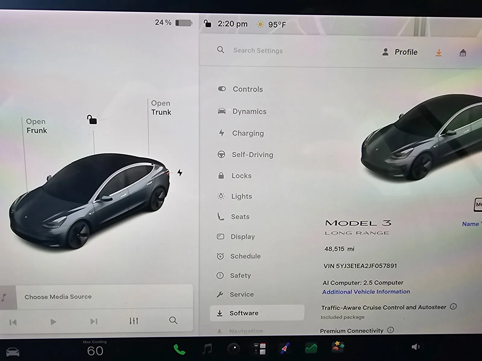 Tesla Model 3 photo 17