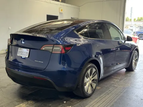 More photos of 2021 Tesla Model Y Long Range at Premium Autos - Norco, CA
