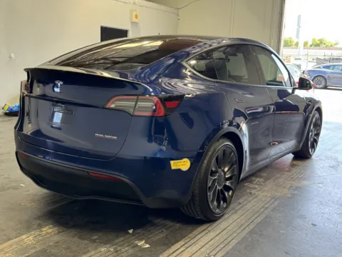 More photos of 2022 Tesla Model Y Performance at Premium Autos - Norco, CA