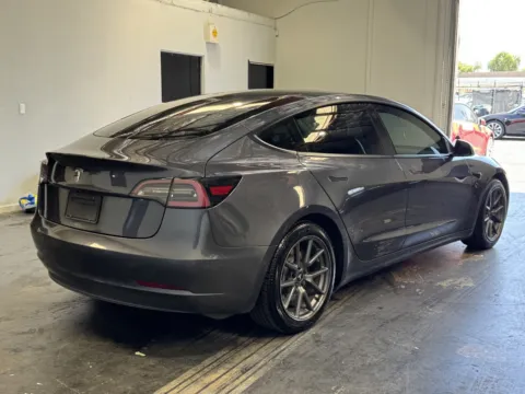 More photos of 2021 Tesla Model 3 Standard Range Plus at Premium Autos - Norco, CA