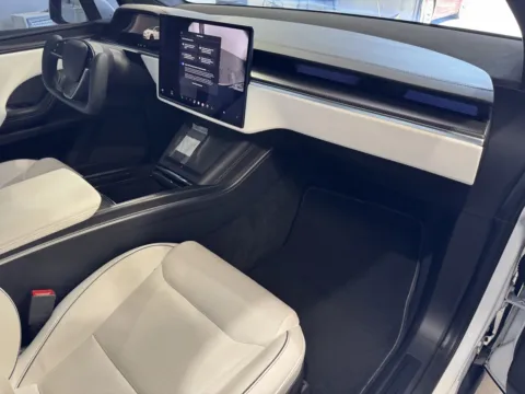 More photos of 2022 Tesla Model X Plaid at Premium Autos - Norco, CA