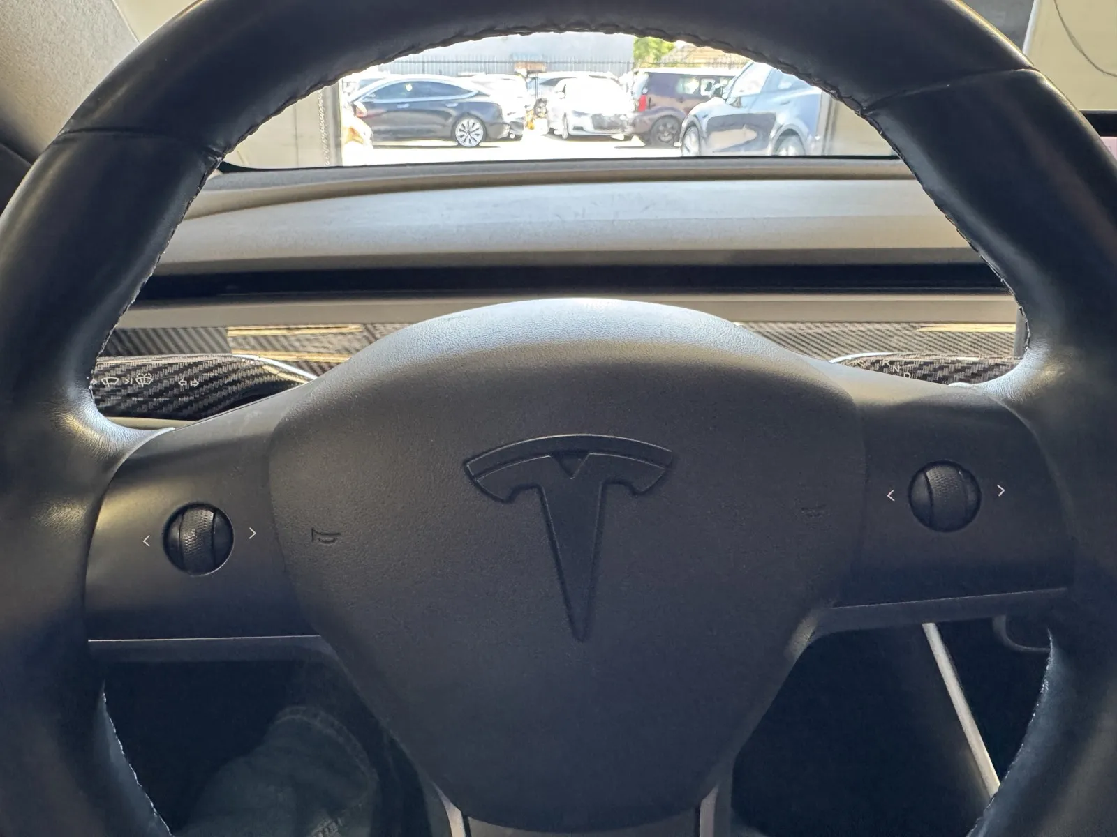 Tesla Model 3 photo 20