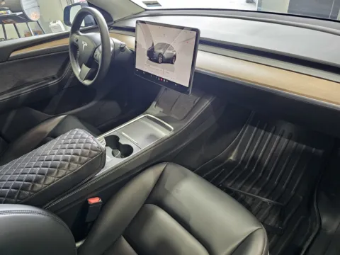 More photos of 2023 Tesla Model Y at Premium Autos - Norco, CA