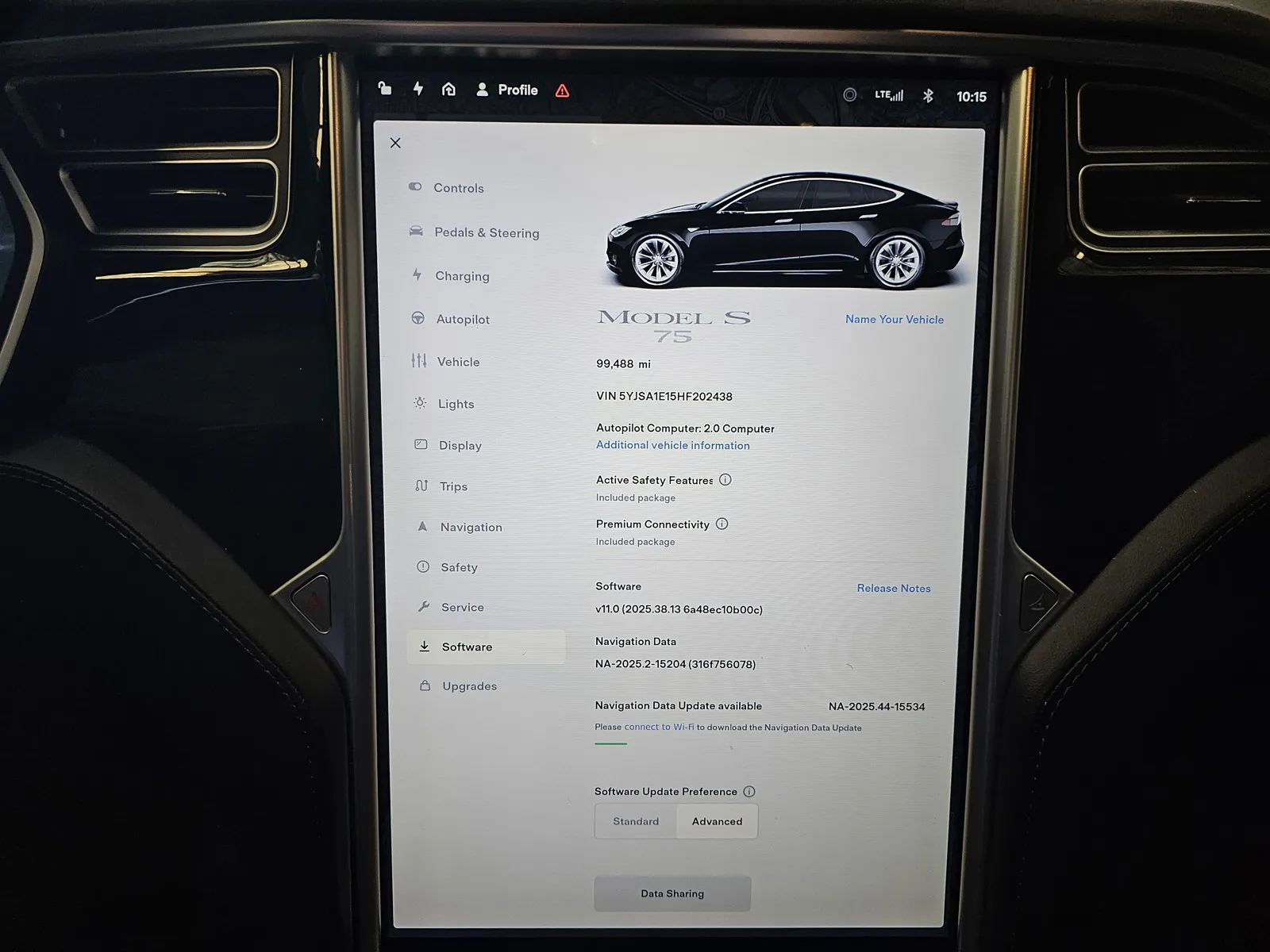 Tesla Model S photo 16