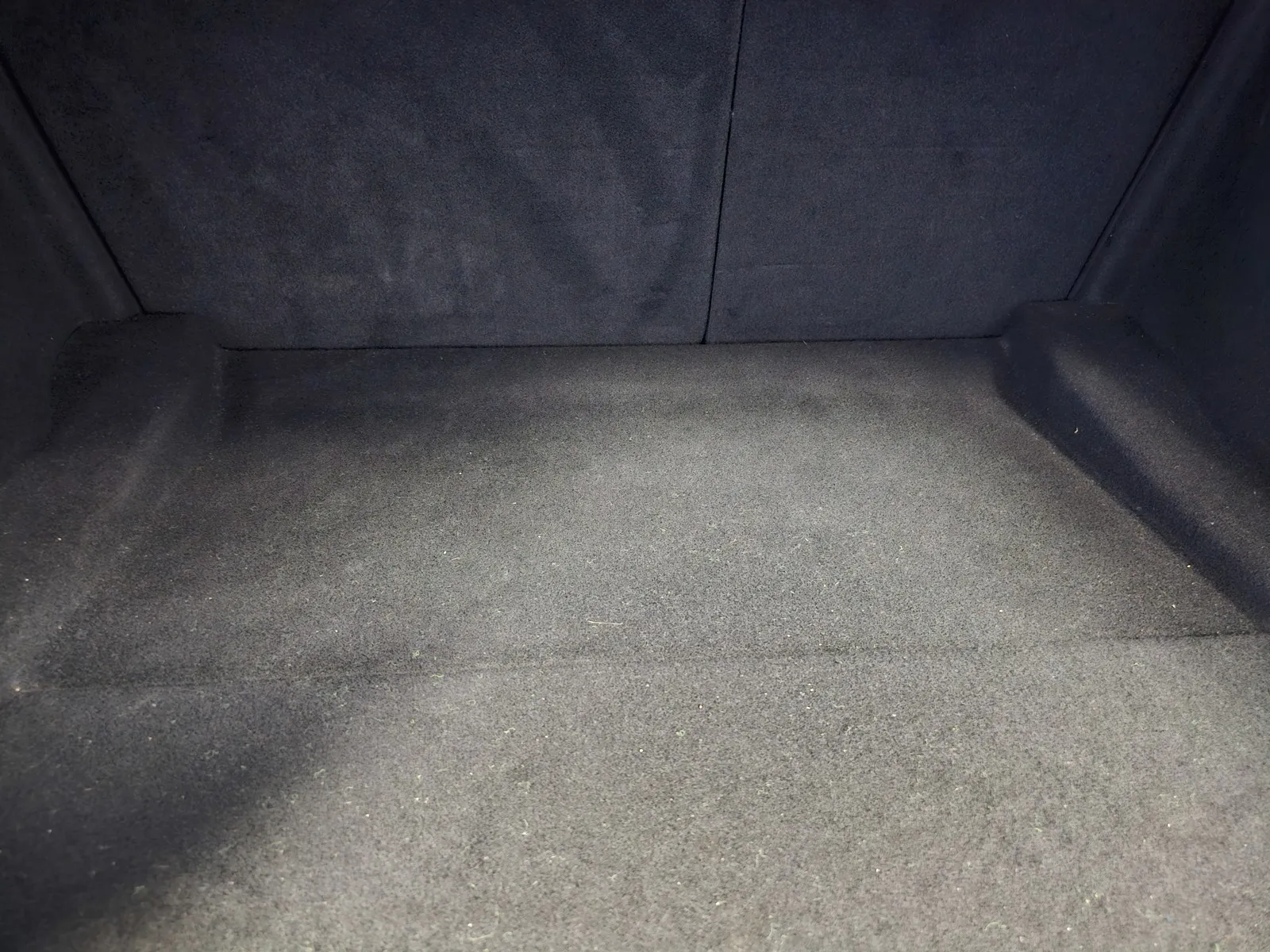 Tesla Model 3 photo 10
