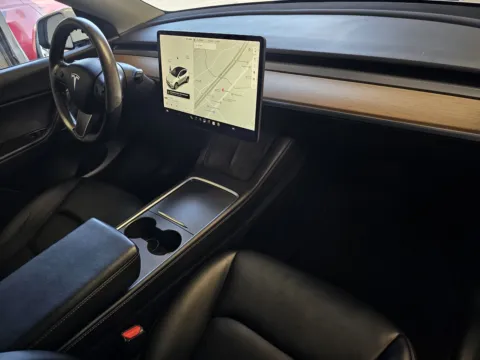 More photos of 2022 Tesla Model Y Long Range at Premium Autos - Norco, CA