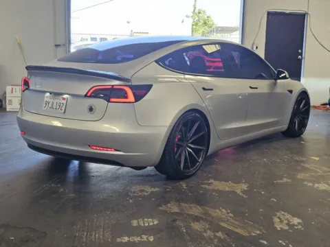 More photos of 2018 Tesla Model 3 at Premium Autos - Norco, CA
