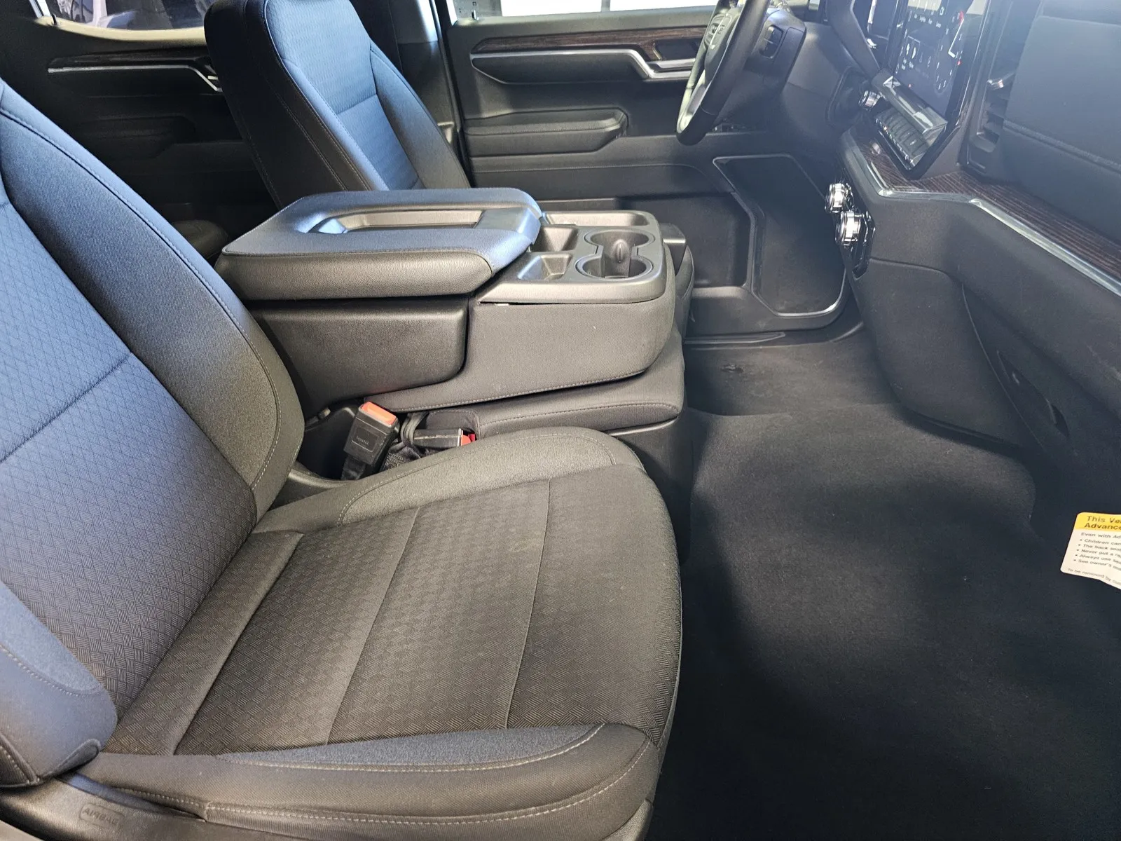GMC Sierra photo 7