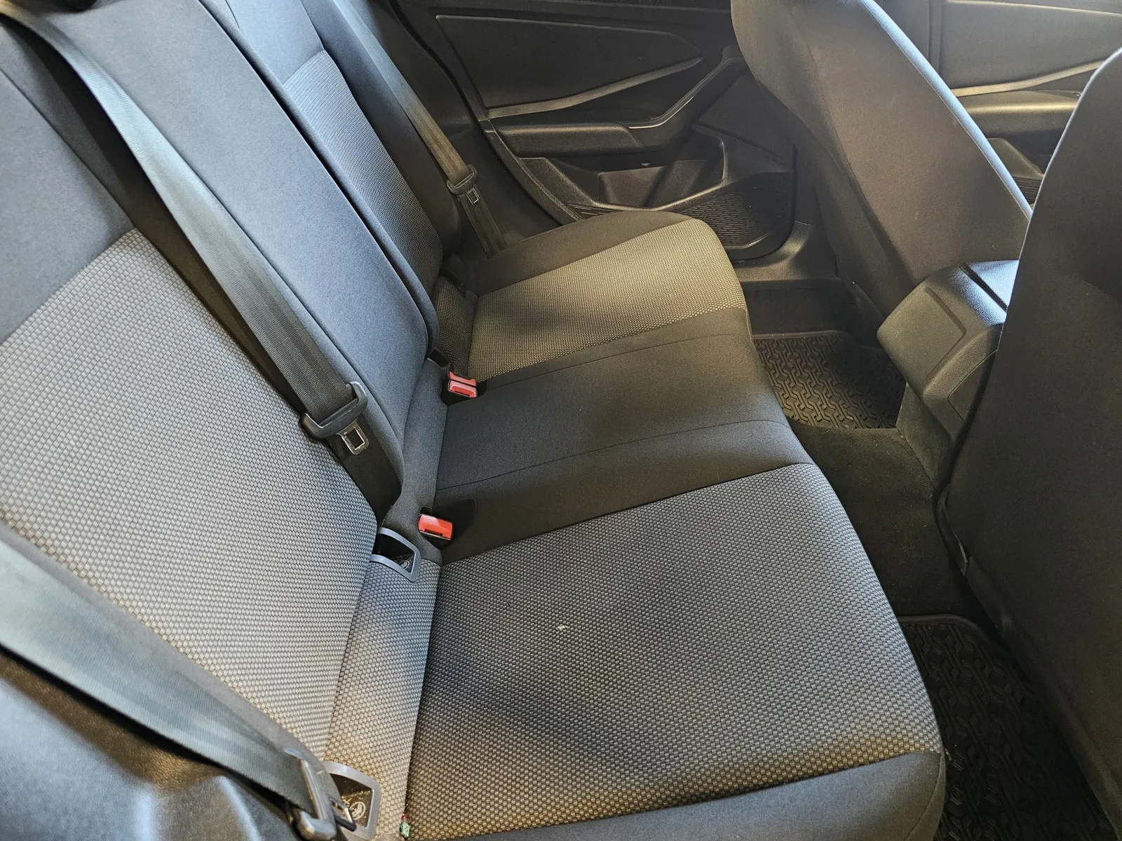 Volkswagen Jetta photo 9