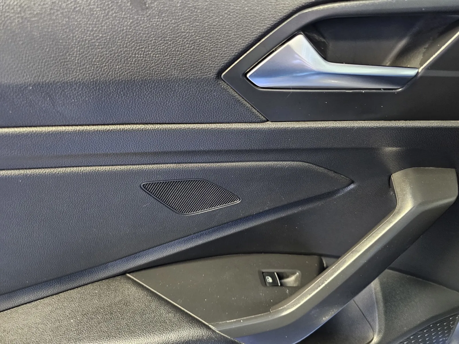 Volkswagen Jetta photo 11