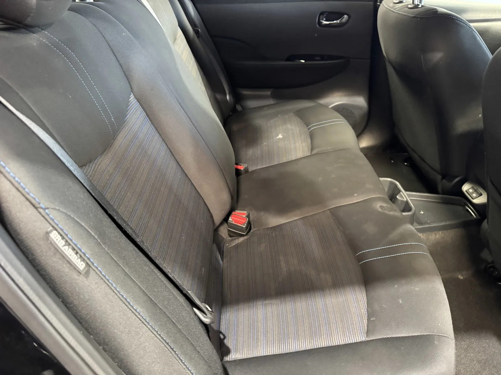 Nissan Leaf photo 8
