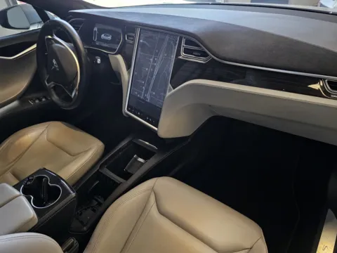 More photos of 2016 Tesla Model S 75 at Premium Autos - Norco, CA