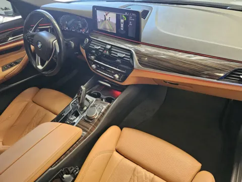 More photos of 2021 BMW 5 Series 530i at Premium Autos - Norco, CA