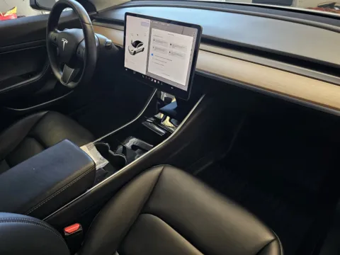 More photos of 2020 Tesla Model 3 at Premium Autos - Norco, CA