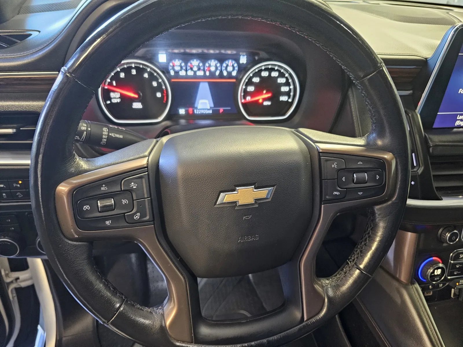 Chevrolet Tahoe photo 17