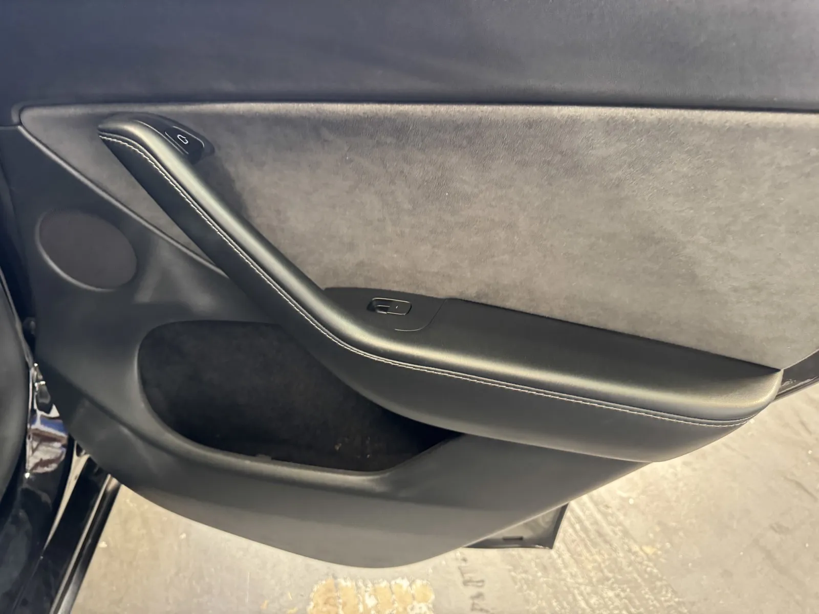 Tesla Model Y photo 9