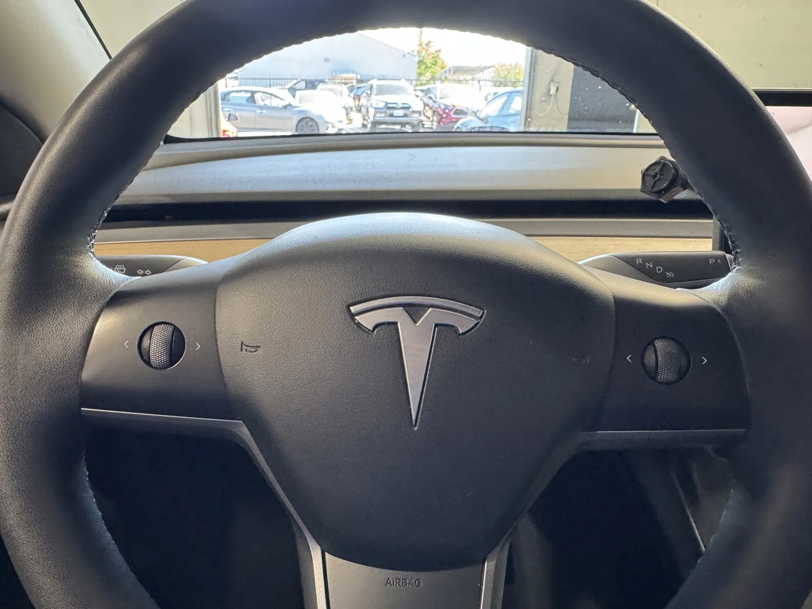 Tesla Model Y photo 21