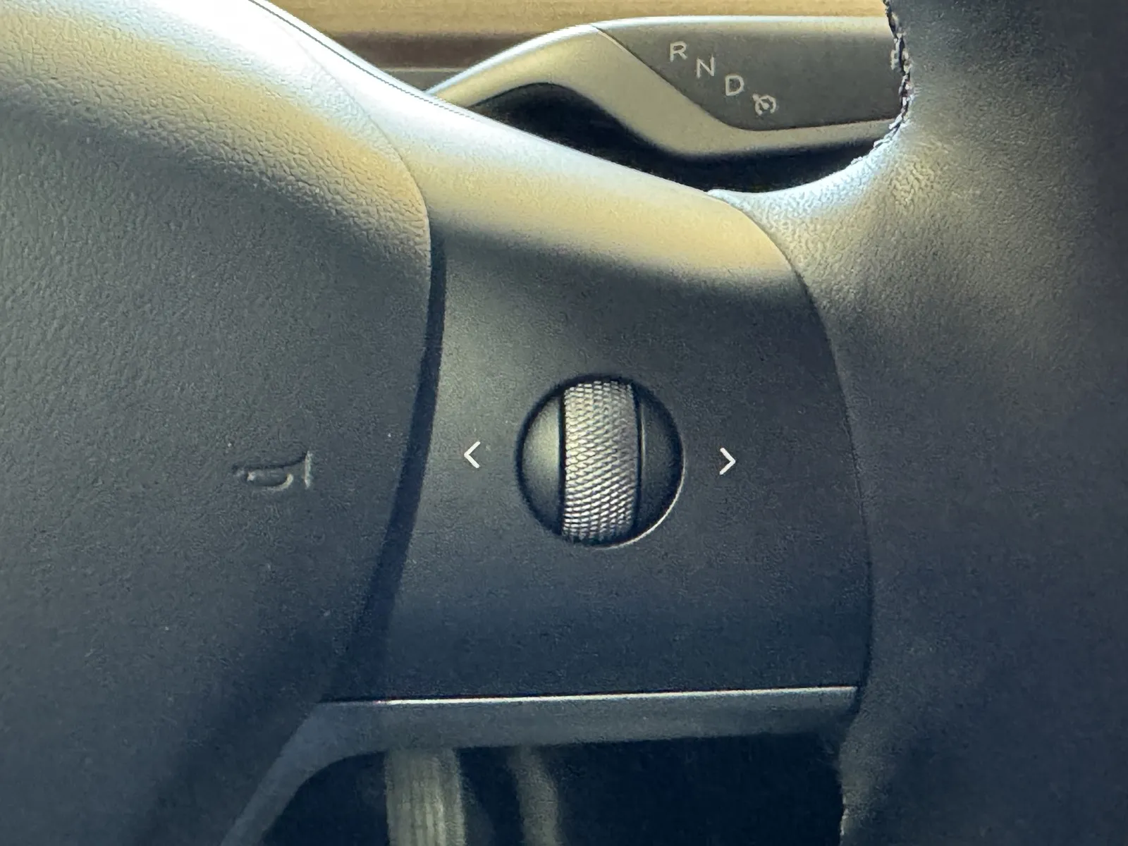 Tesla Model Y photo 19