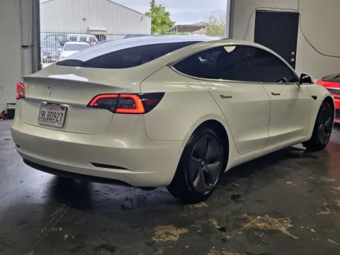 More photos of 2020 Tesla Model 3 at Premium Autos - Norco, CA
