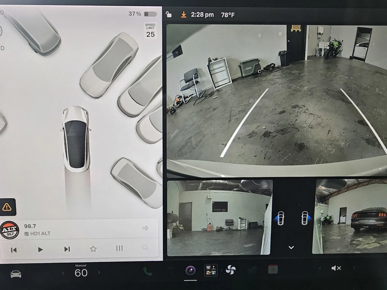 Tesla Model 3 photo 19