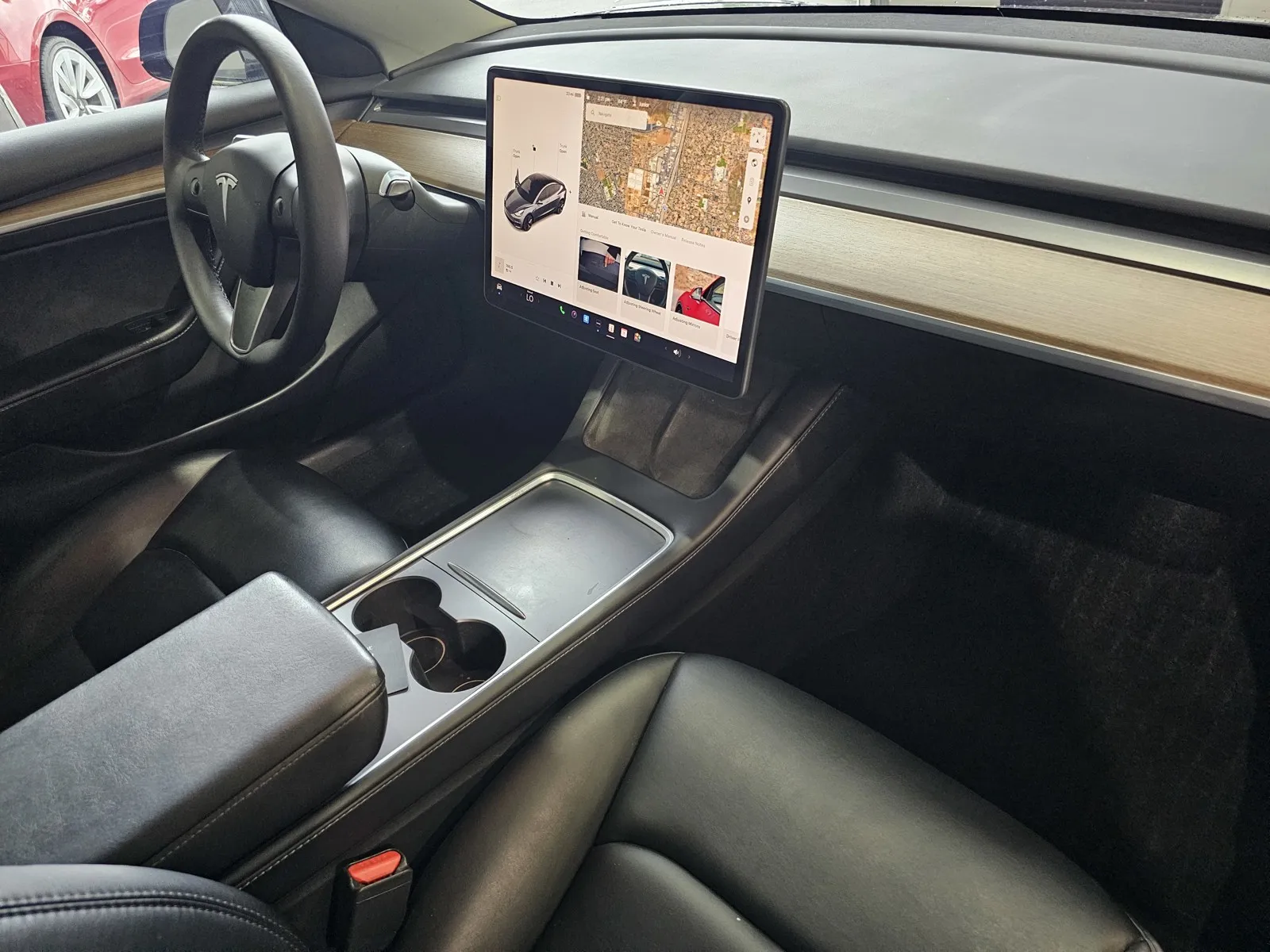 Tesla Model 3 photo 5
