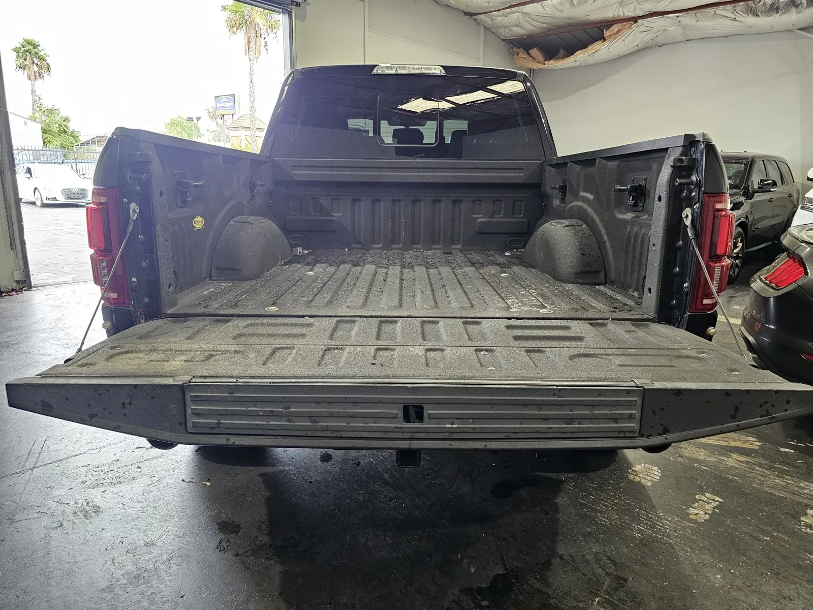 Ford F-150 photo 10