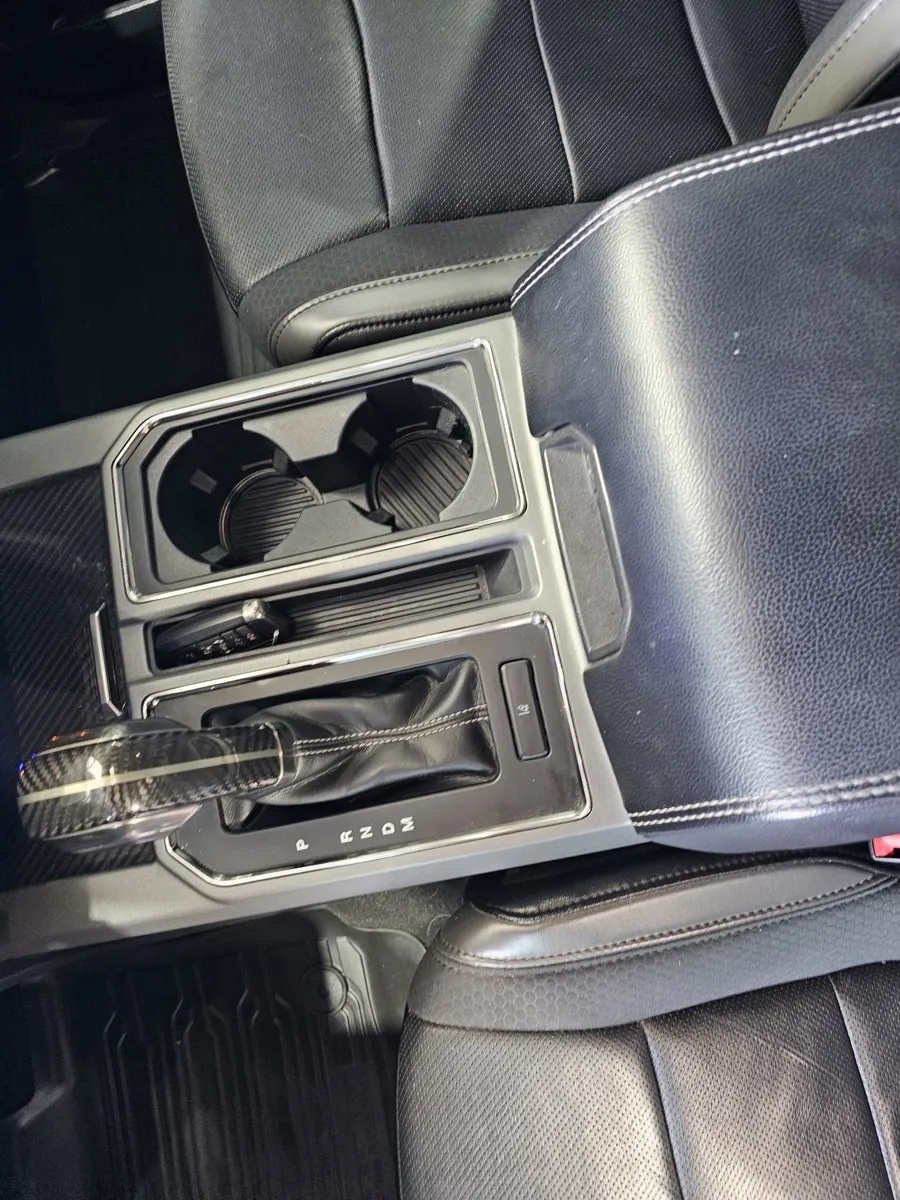Ford F-150 photo 17