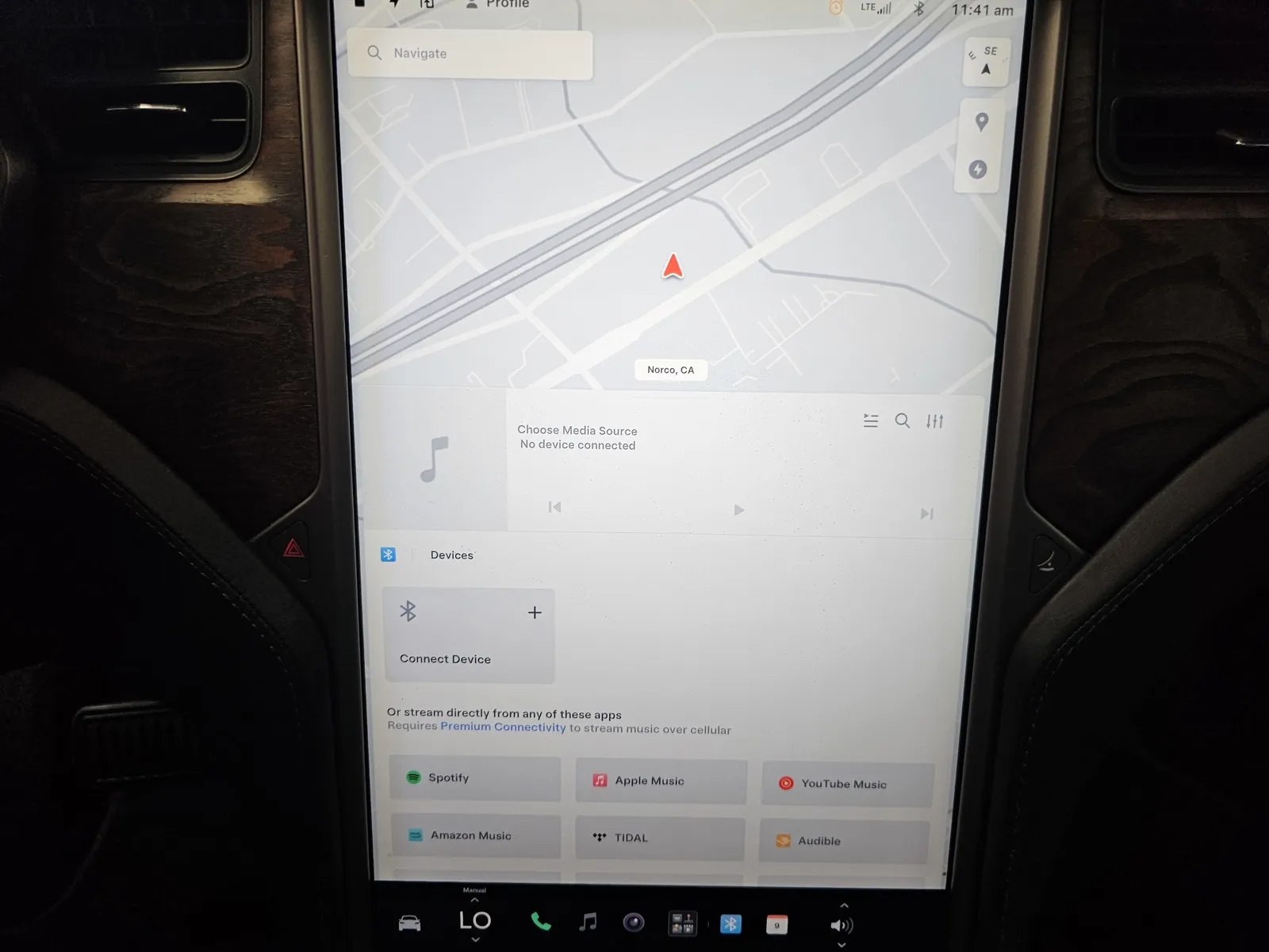 Tesla Model X photo 15