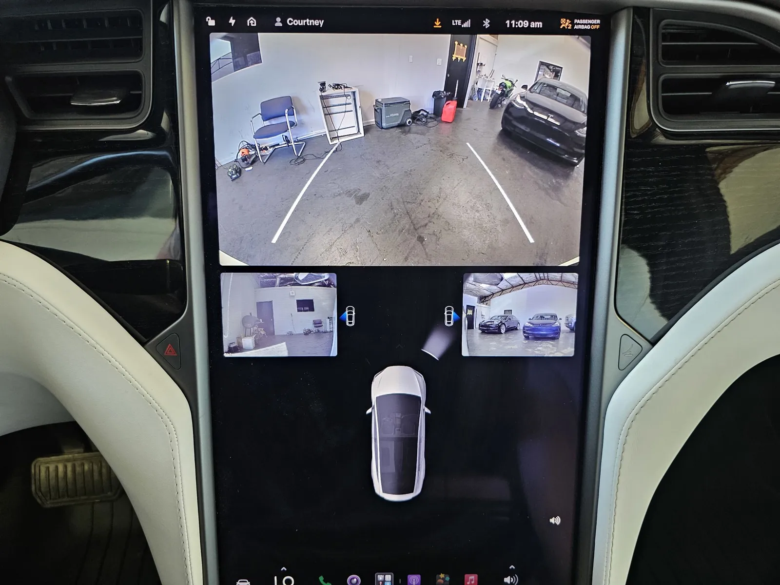 Tesla Model X photo 16