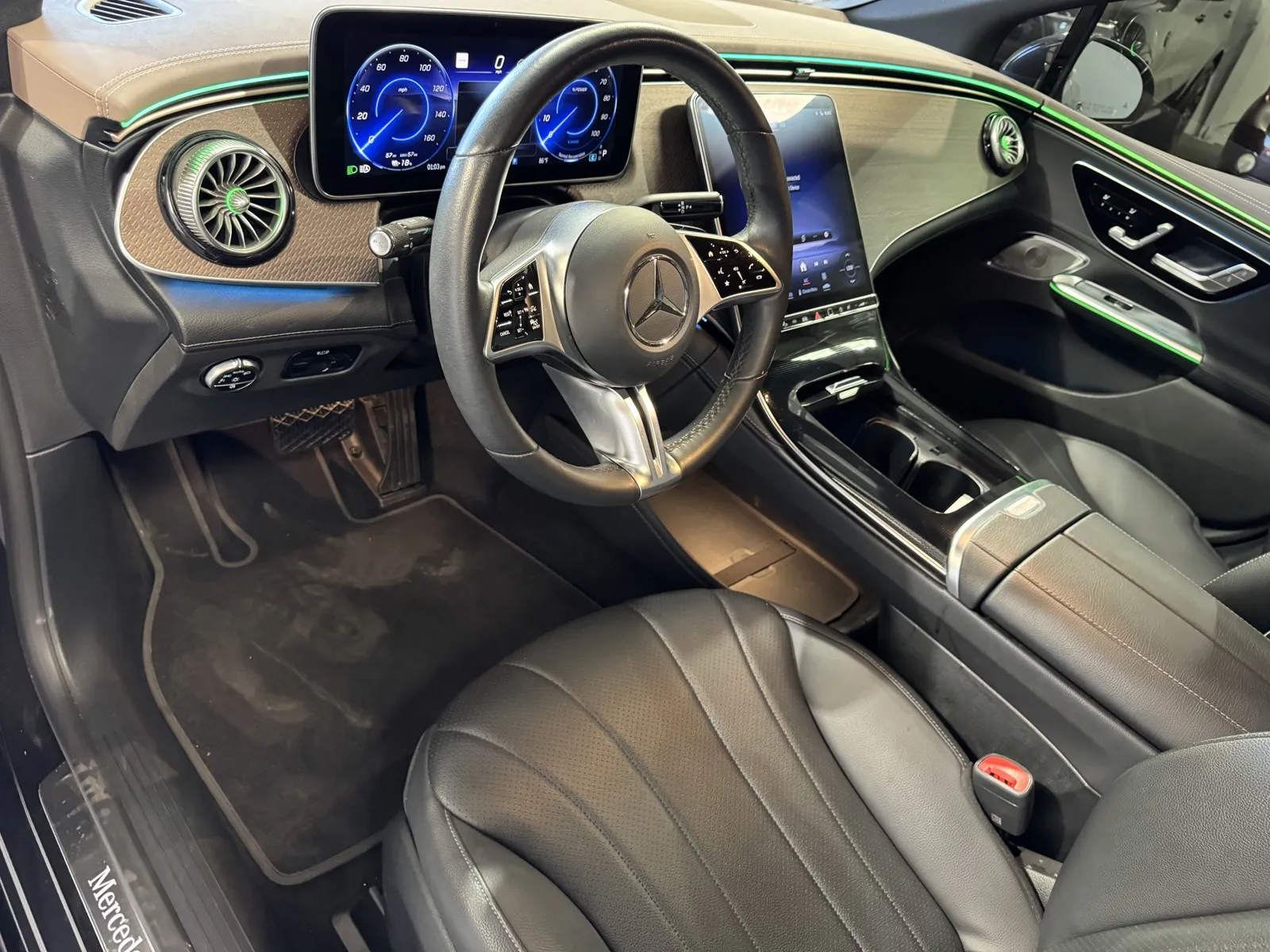 Mercedes-Benz EQE photo 11