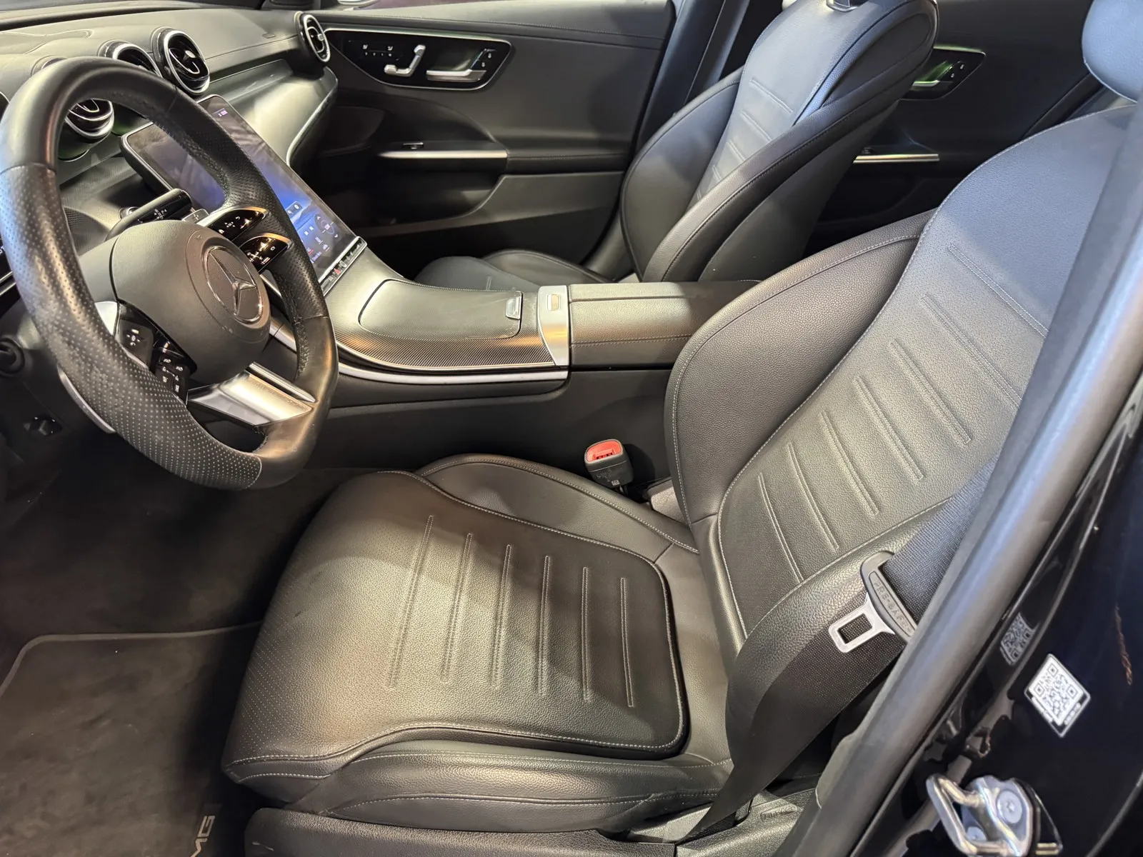 Mercedes-Benz C-Class photo 12