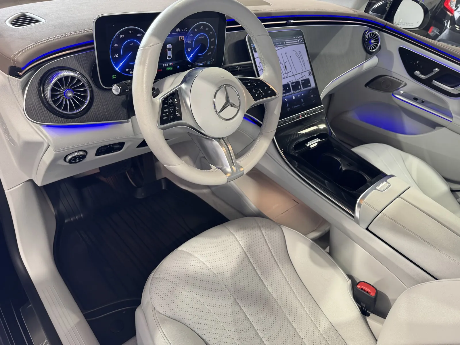 Mercedes-Benz EQE photo 11