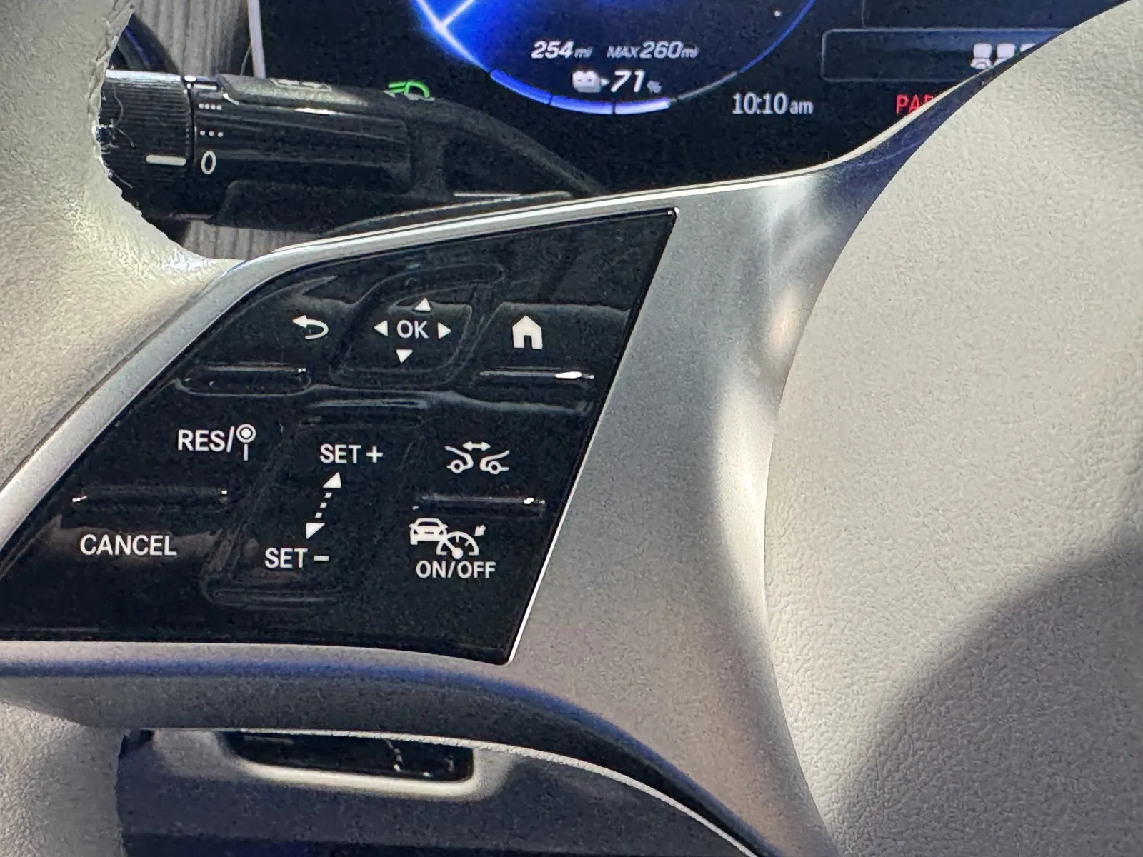 Mercedes-Benz EQE photo 19