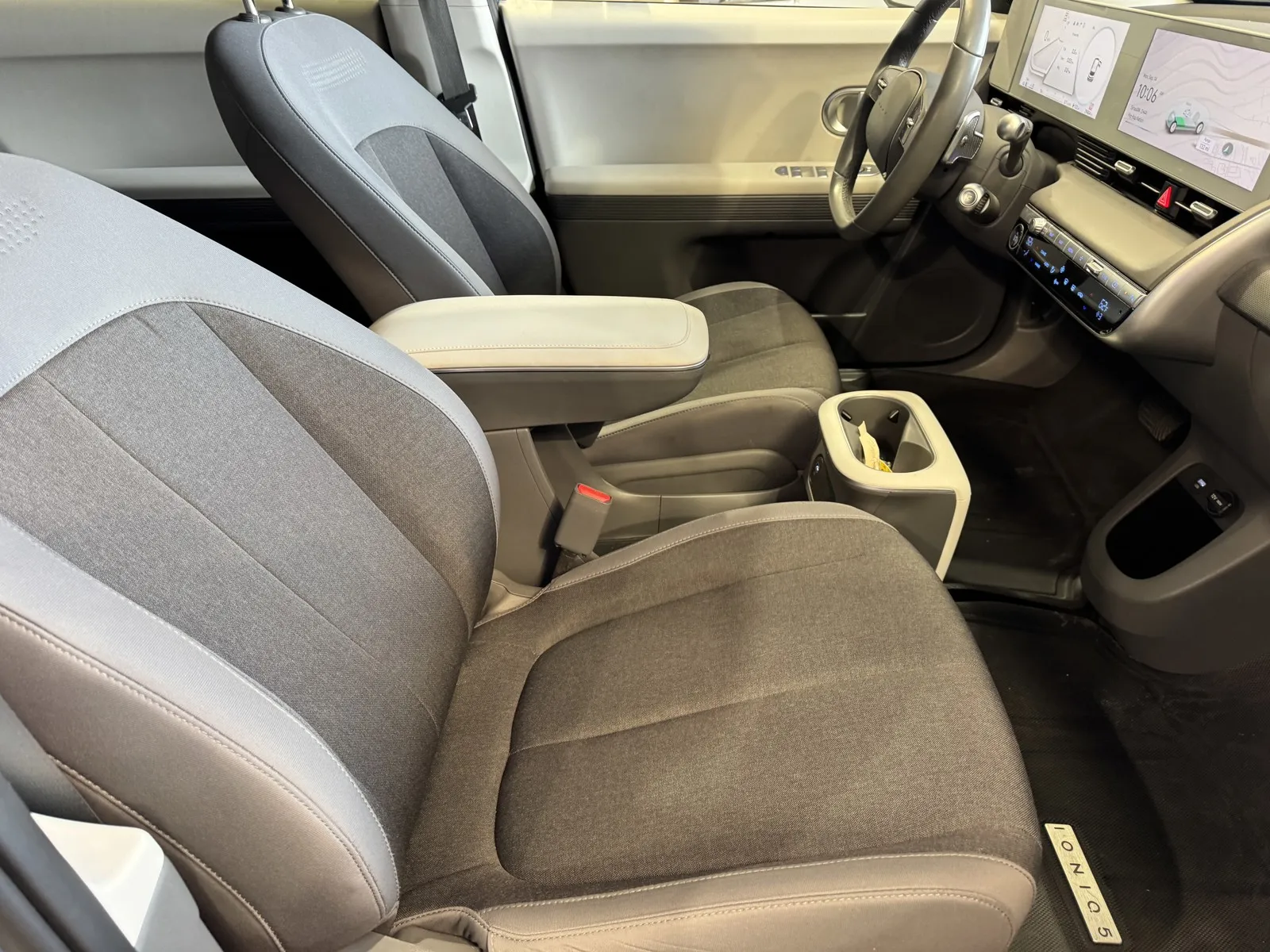 Hyundai Ioniq 5 photo 6