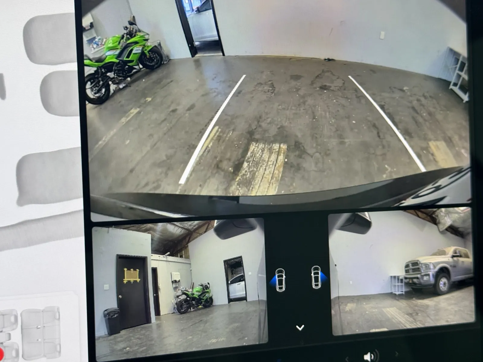 Tesla Model 3 photo 15