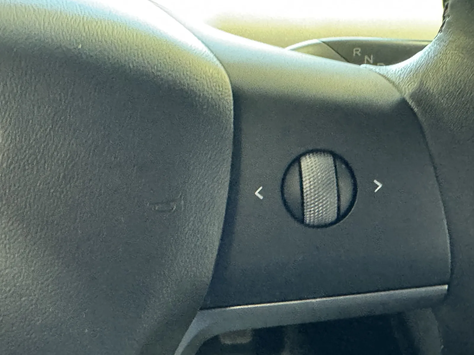 Tesla Model 3 photo 19