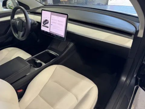 More photos of 2022 Tesla Model 3 Long Range at Premium Autos - Norco, CA