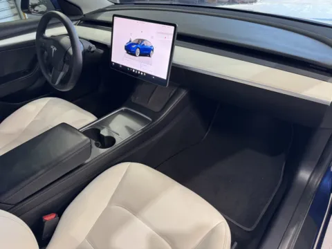 More photos of 2022 Tesla Model 3 Long Range at Premium Autos - Norco, CA