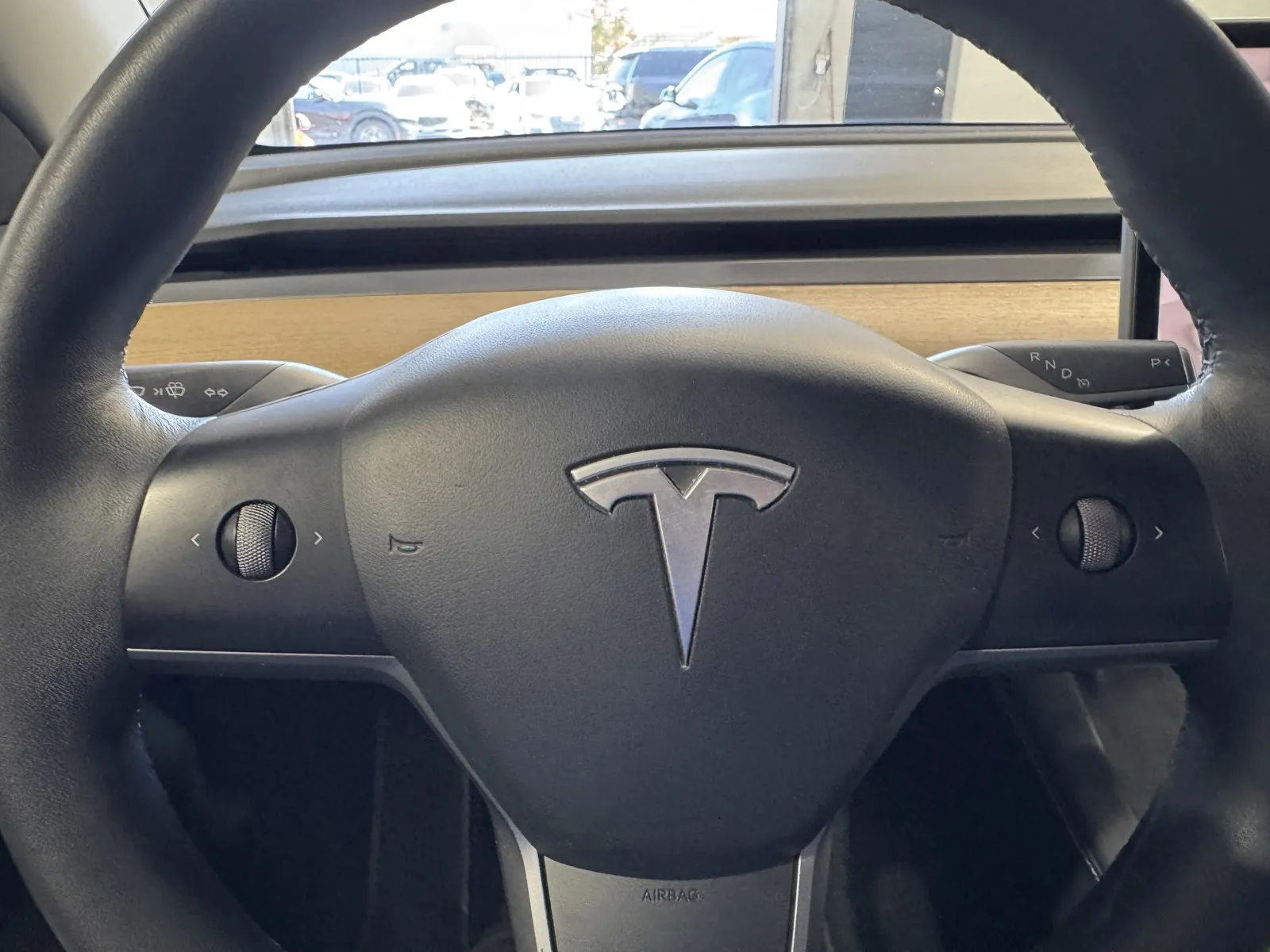 Tesla Model Y photo 19
