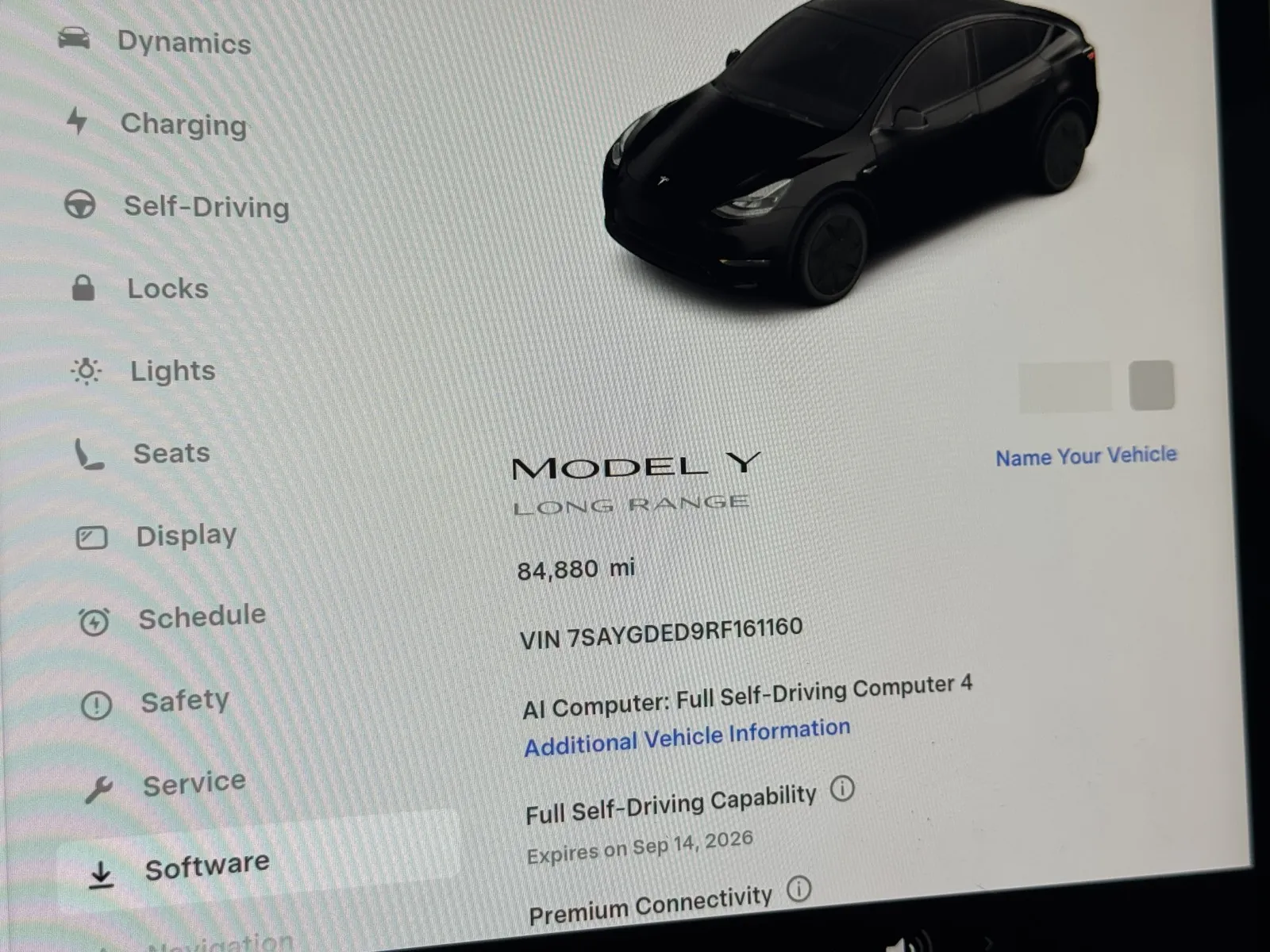 Tesla Model Y photo 17