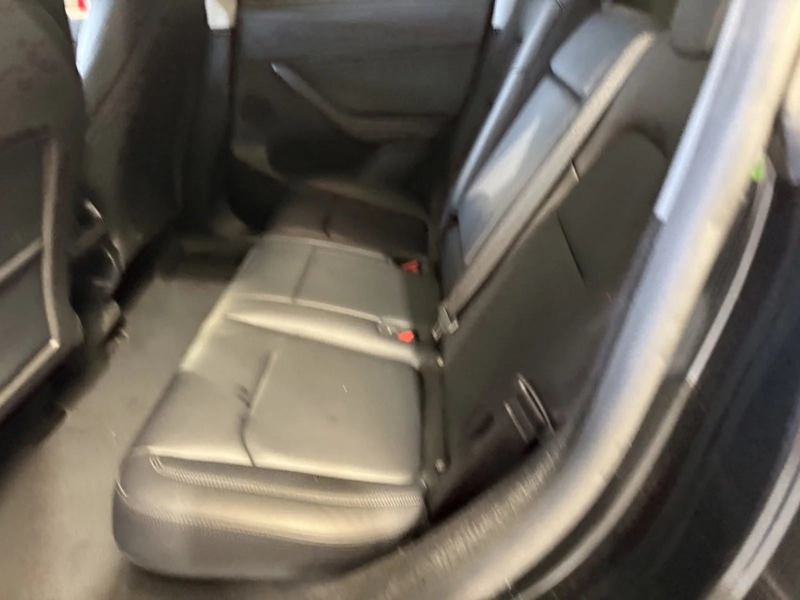 Tesla Model Y photo 10
