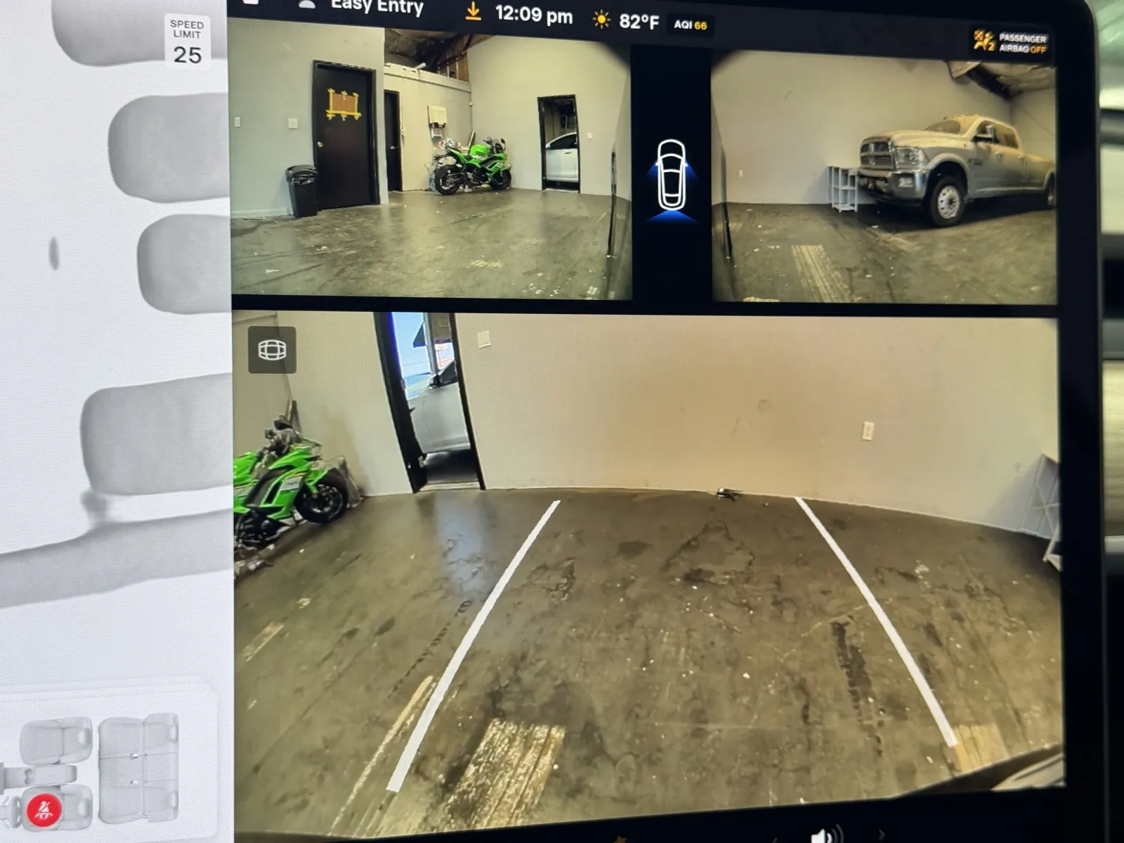 Tesla Model Y photo 16