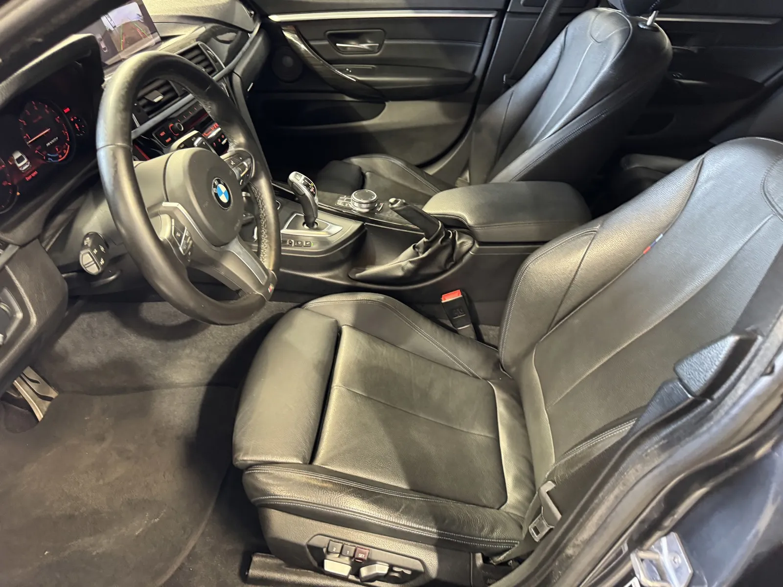 BMW 4 Series photo 12