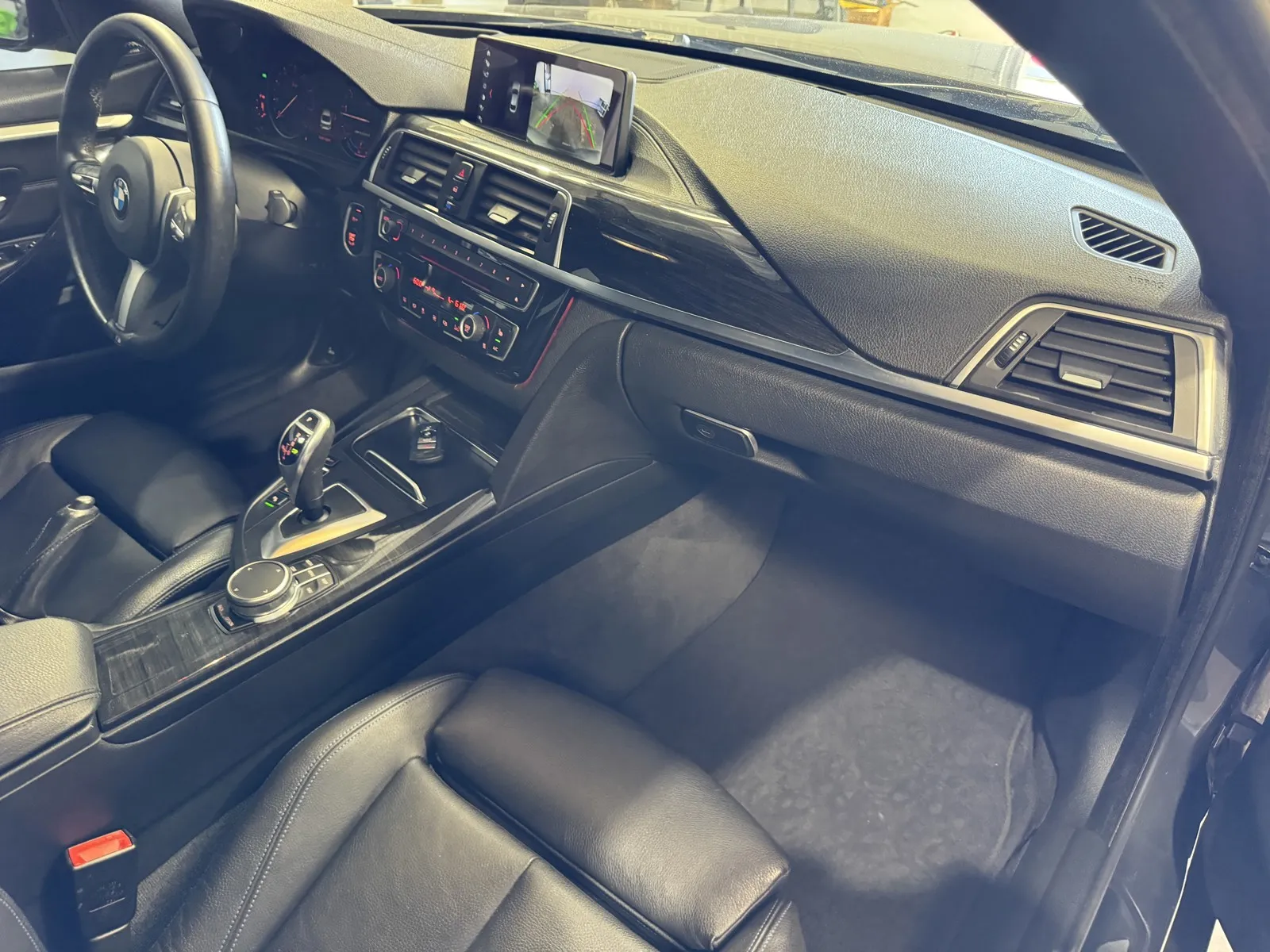 BMW 4 Series photo 5
