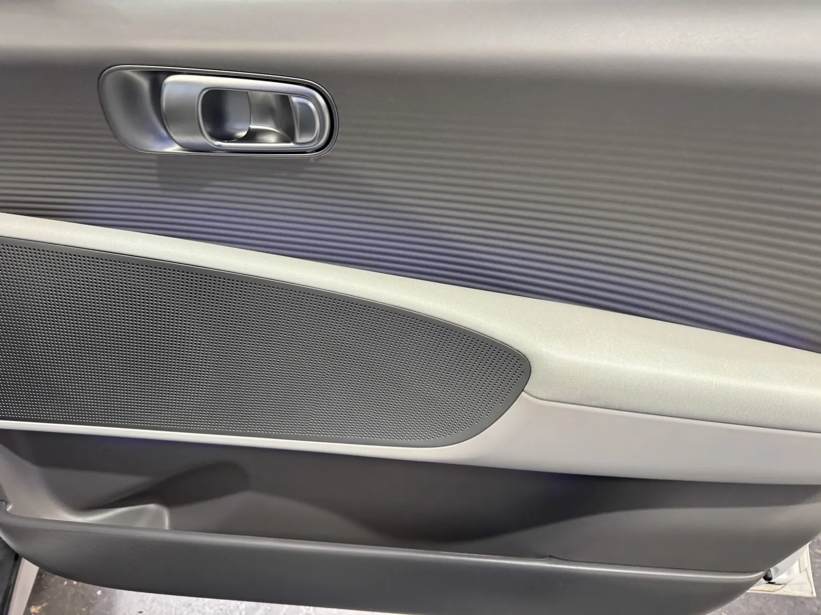 Hyundai Ioniq 6 photo 7