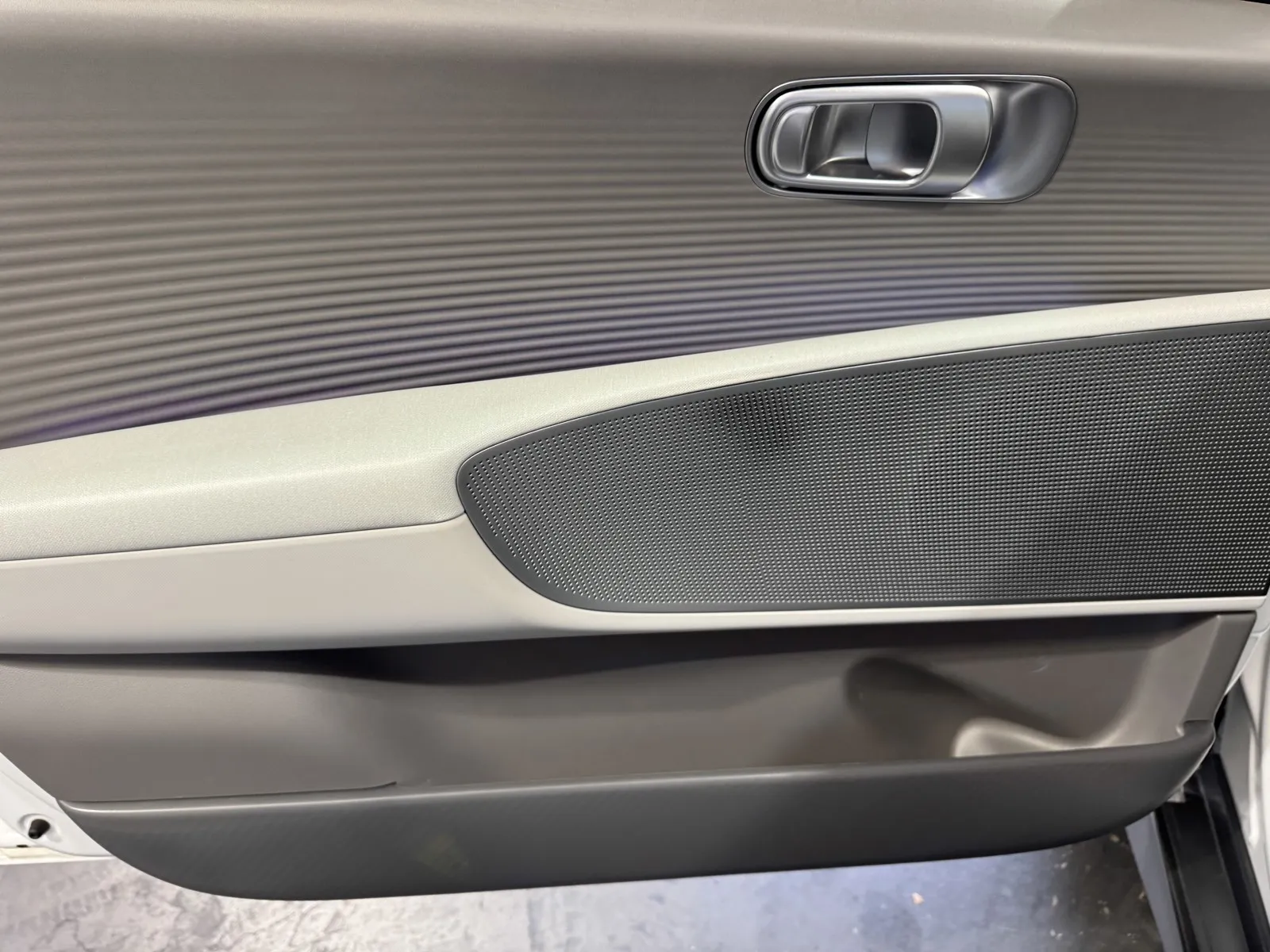 Hyundai Ioniq 6 photo 13